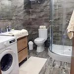 Panoramic Penthouse Haven アパート *