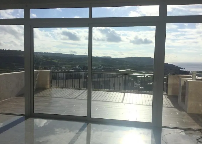 Panoramic Penthouse Haven Lejlighed *